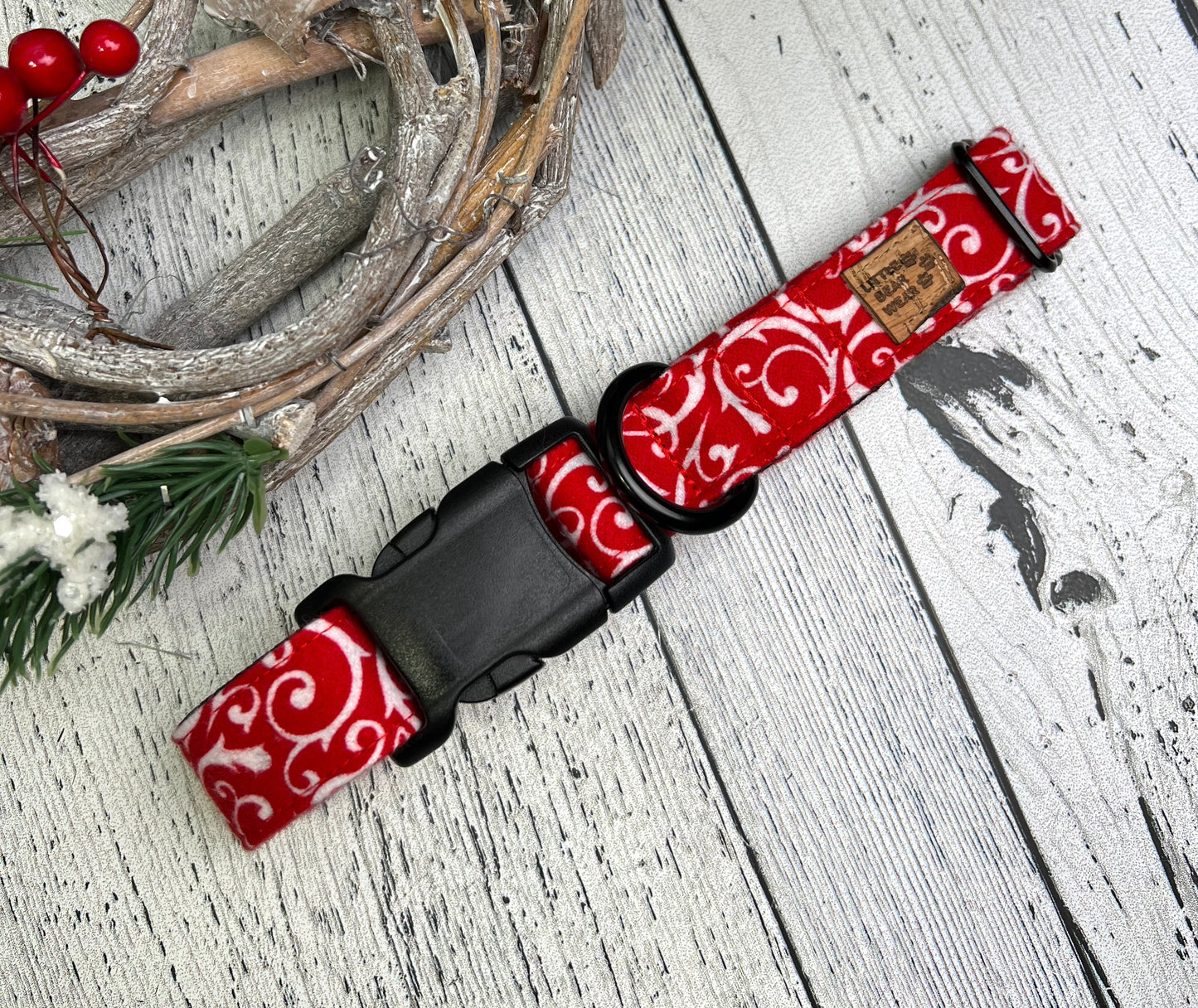 Winter Whisps Collar
