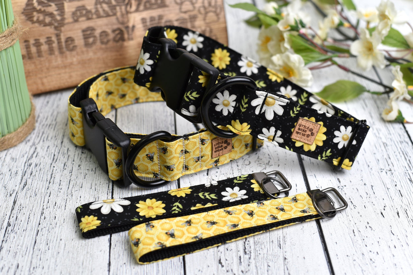 Bonnie Bouquet Keychain Wristlet