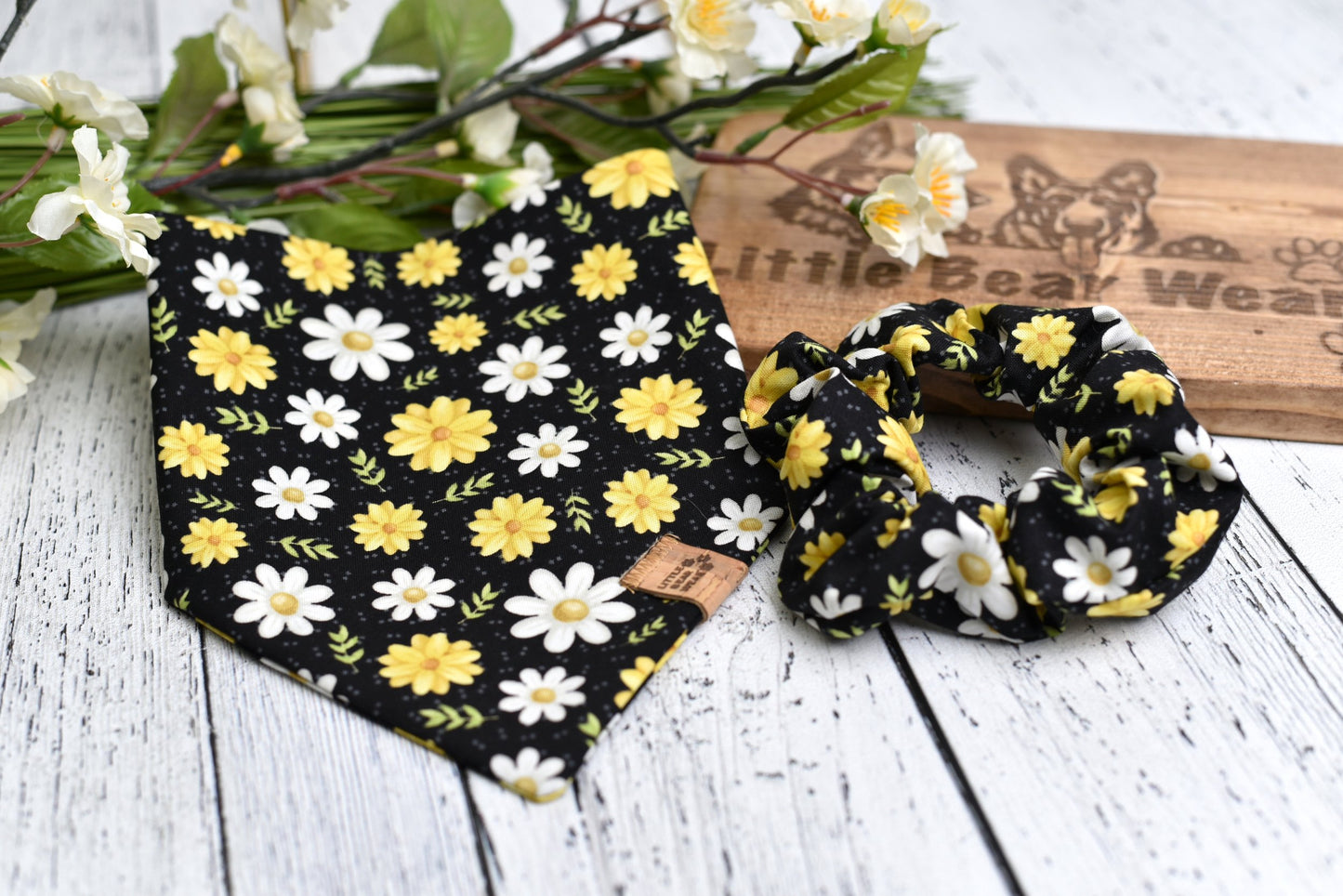 Bonnie Bouquet Scrunchie