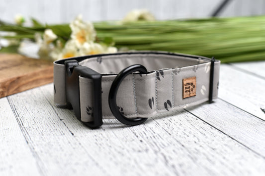 Forest Footprints Collar