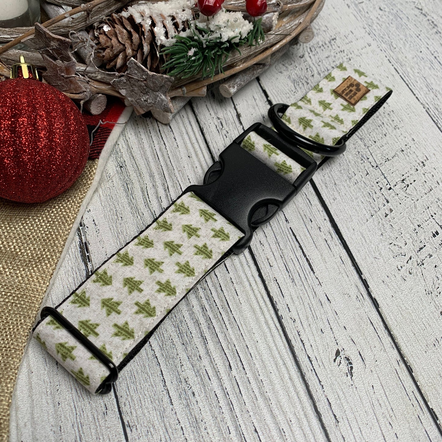 Tippie Trees Collar