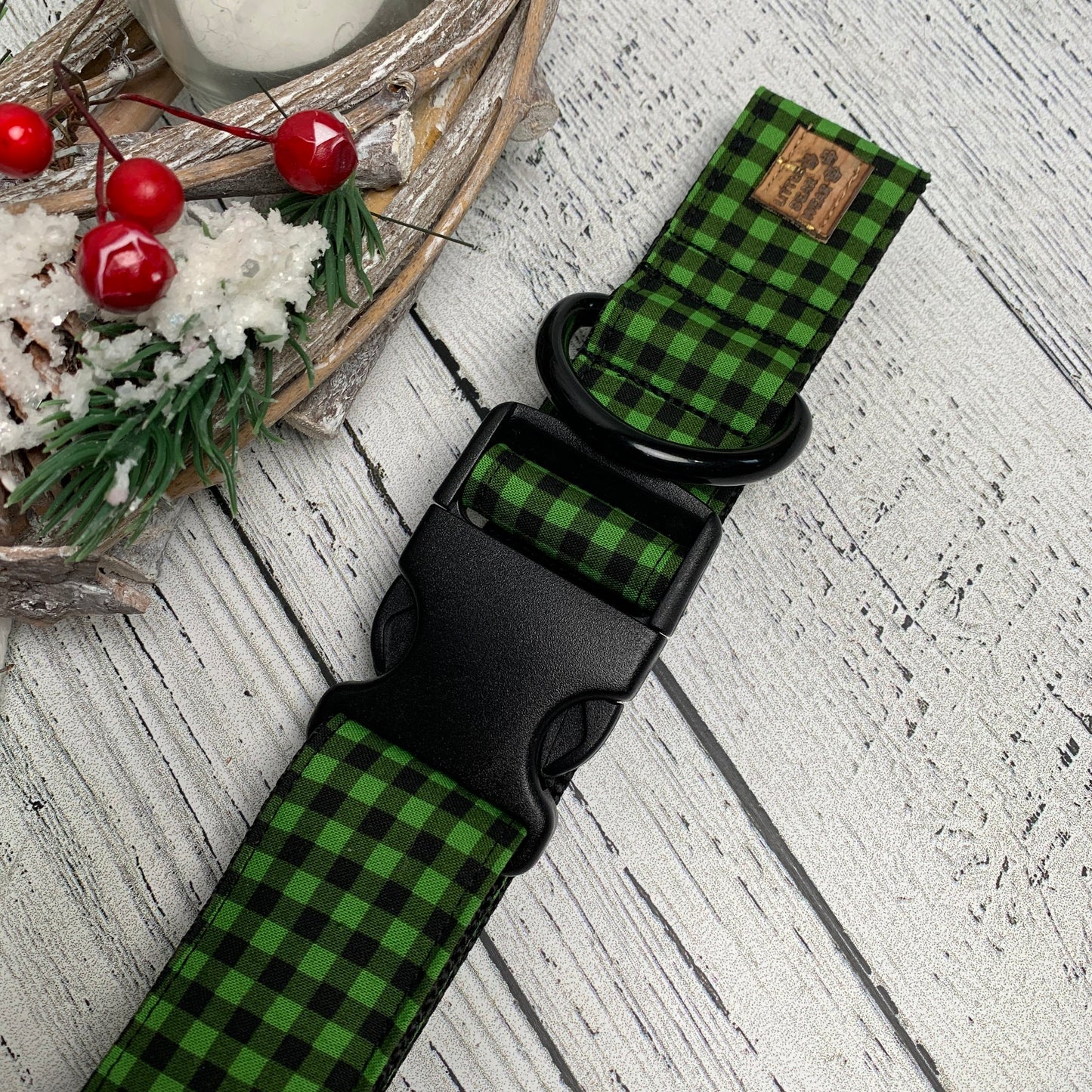 Cooper Cabin Plaid Collar