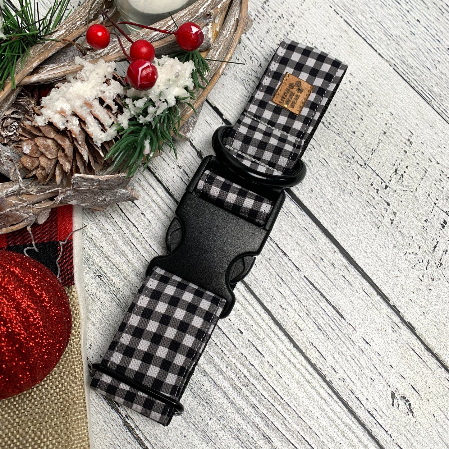 Charlie Cabin Plaid Collar