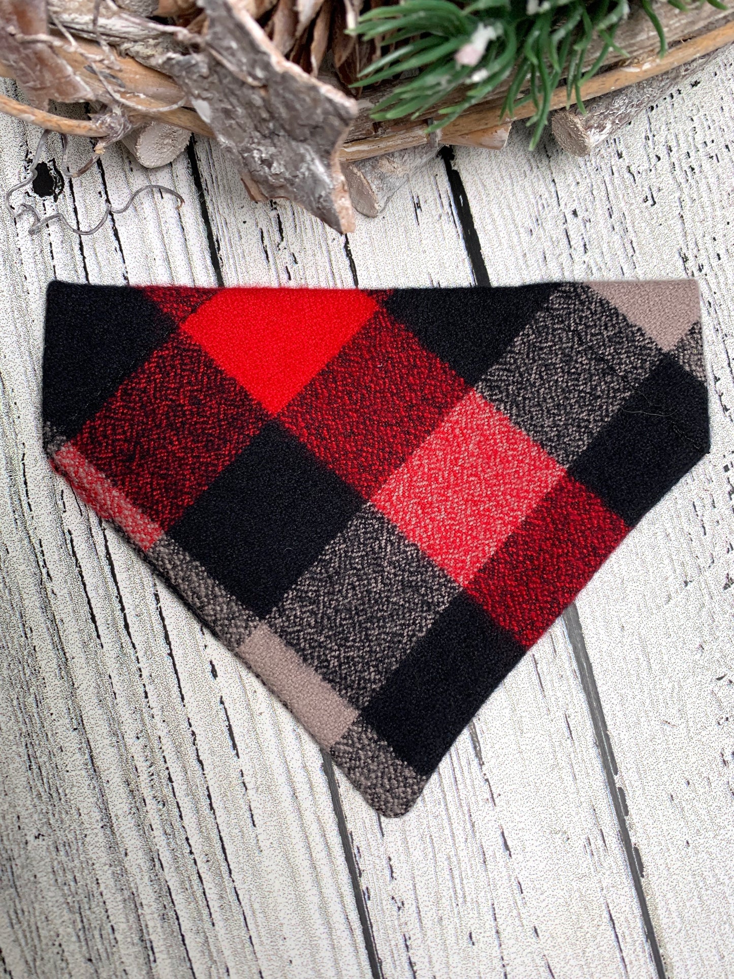 Kona Kringle Plaid Bandana