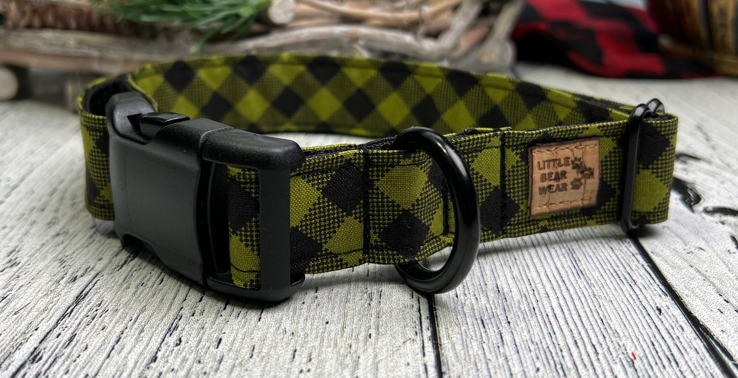 Moose Spruce Collar