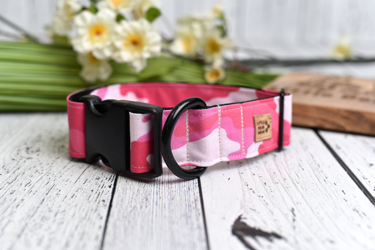 Cassie Camo Collar