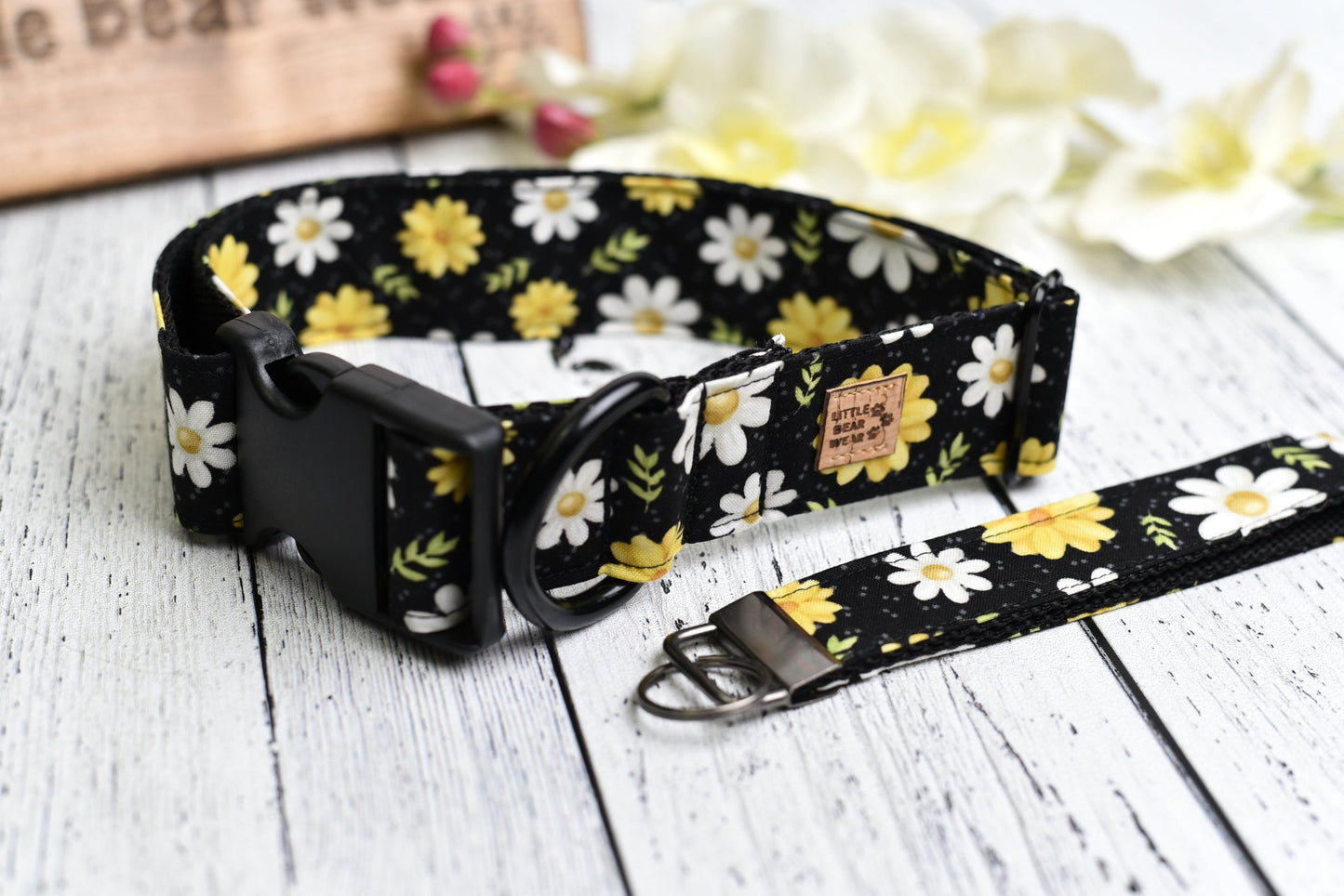 Bonnie Bouquet Collar