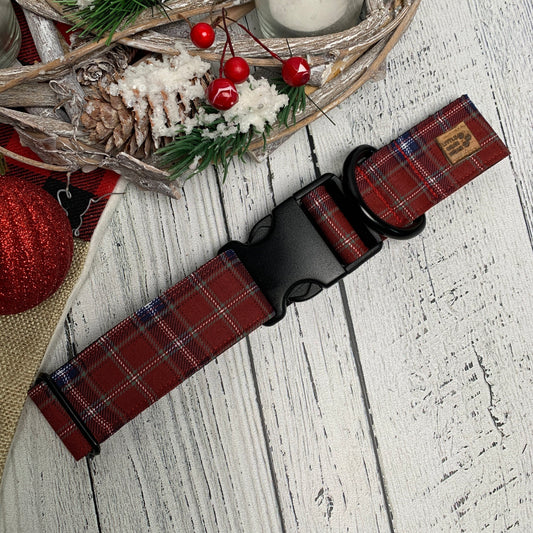 Skipper Seasonal Plaid Collar