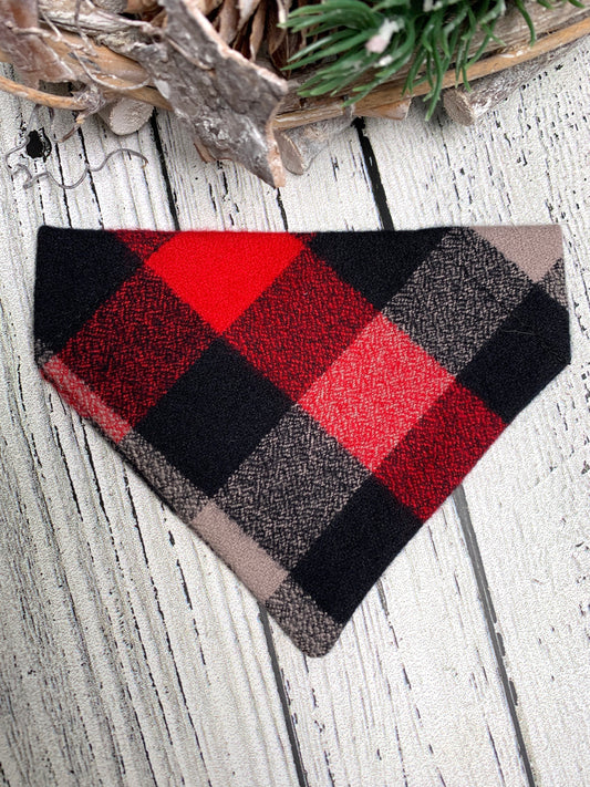 Kona Kringle Plaid Bandana