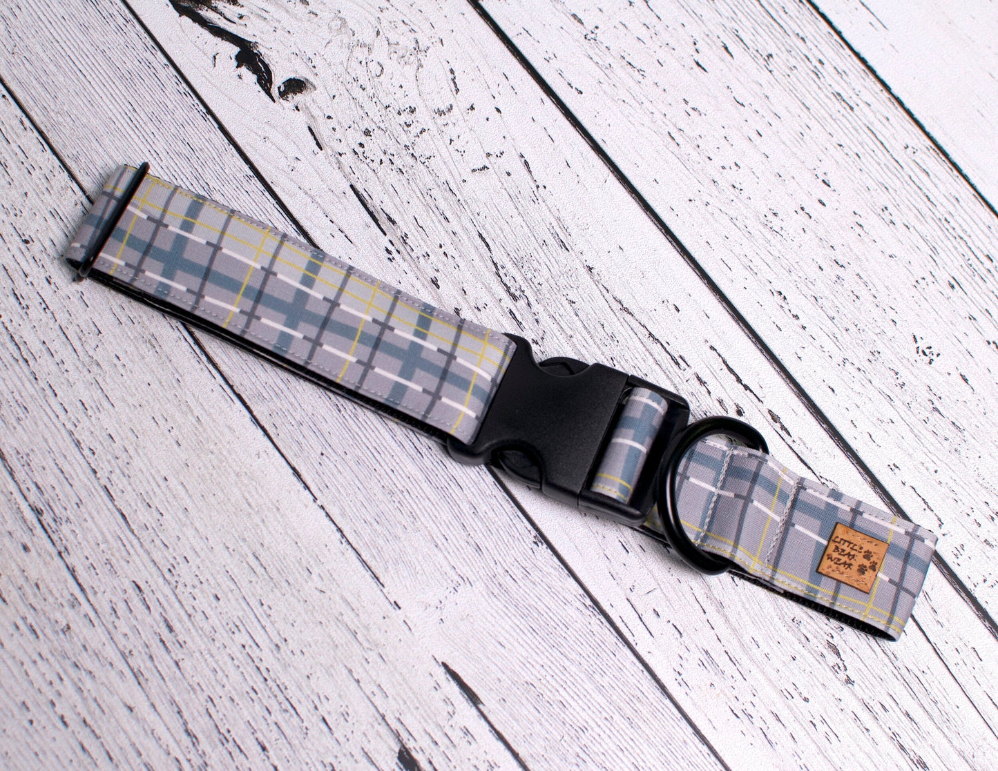 Moog Fog Plaid Collar