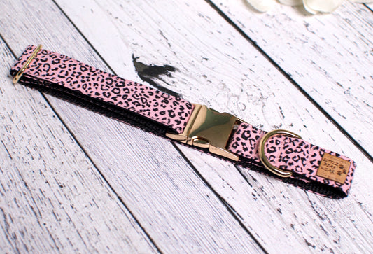 Sophie Leopard Shine Collar